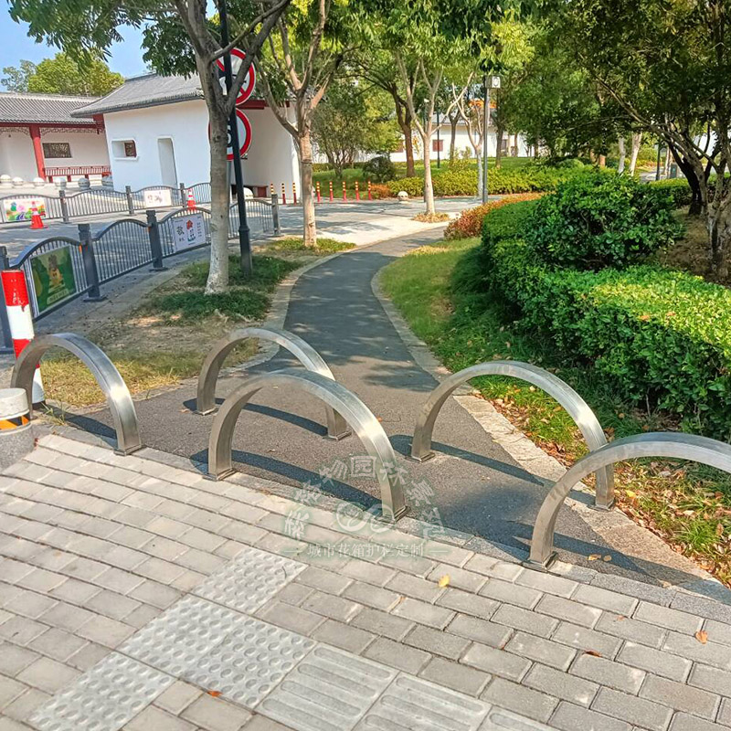 不锈钢弧形 U 型景观护栏（公园步道专用款）