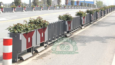 喀什市政金属道路不锈钢花箱