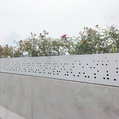 广东桥梁隔离墩不锈钢景观花箱