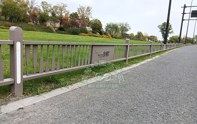 衡阳不锈钢草坪护栏有什么功能